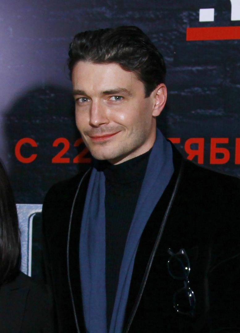 Максим Матвеев Фото С Женой – Telegraph