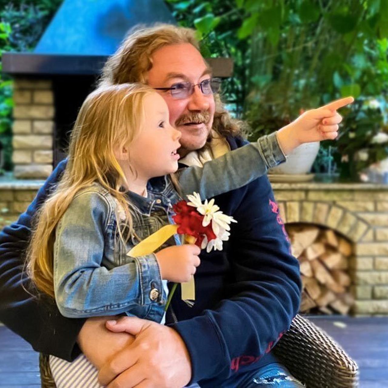 Новое Фото Дочери Николаева