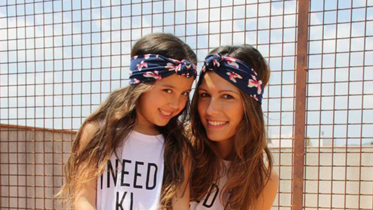 дуэт мама и дочка.