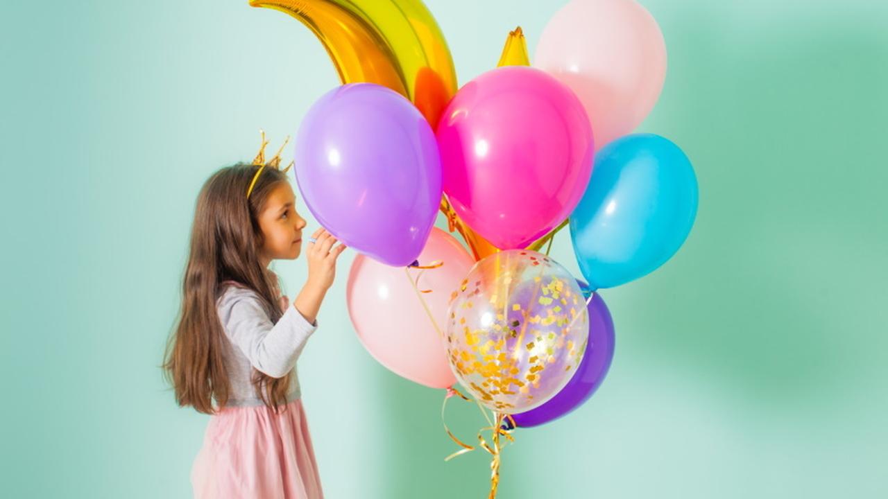 Что подарить девочке на 7 лет: список из необычных и гламурных подарков ...