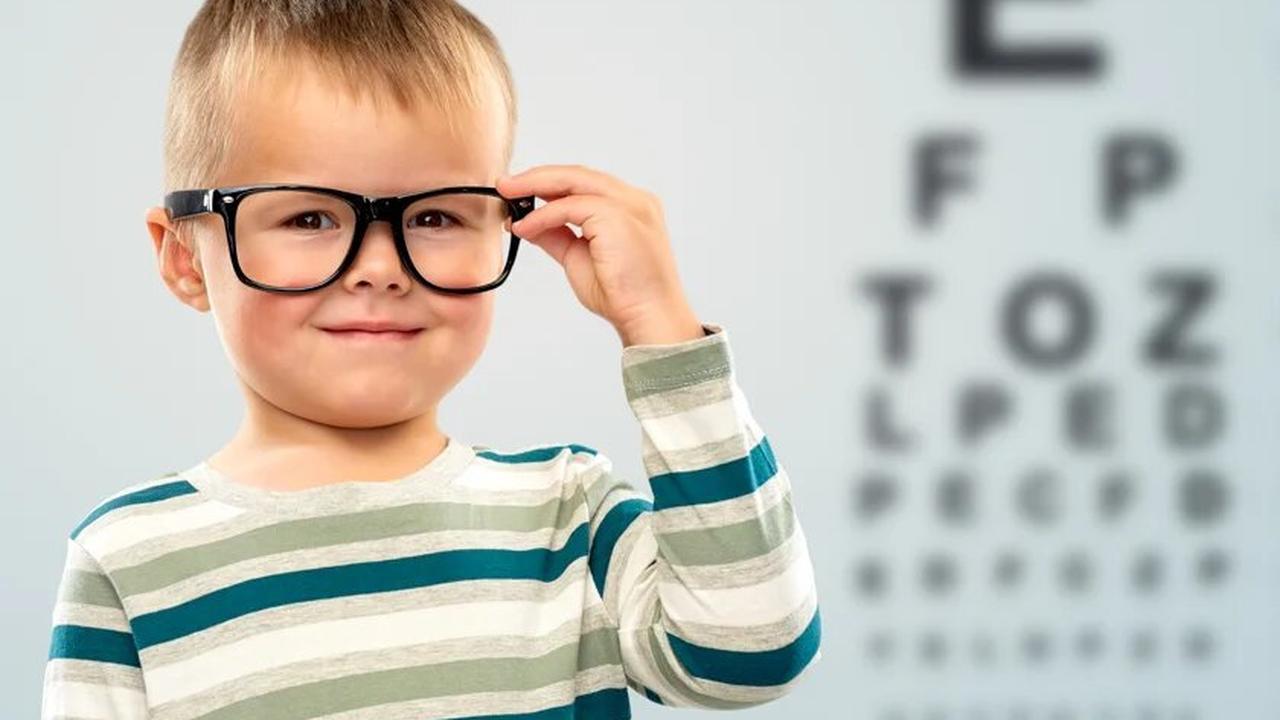 Изменение цвета глазных яблок