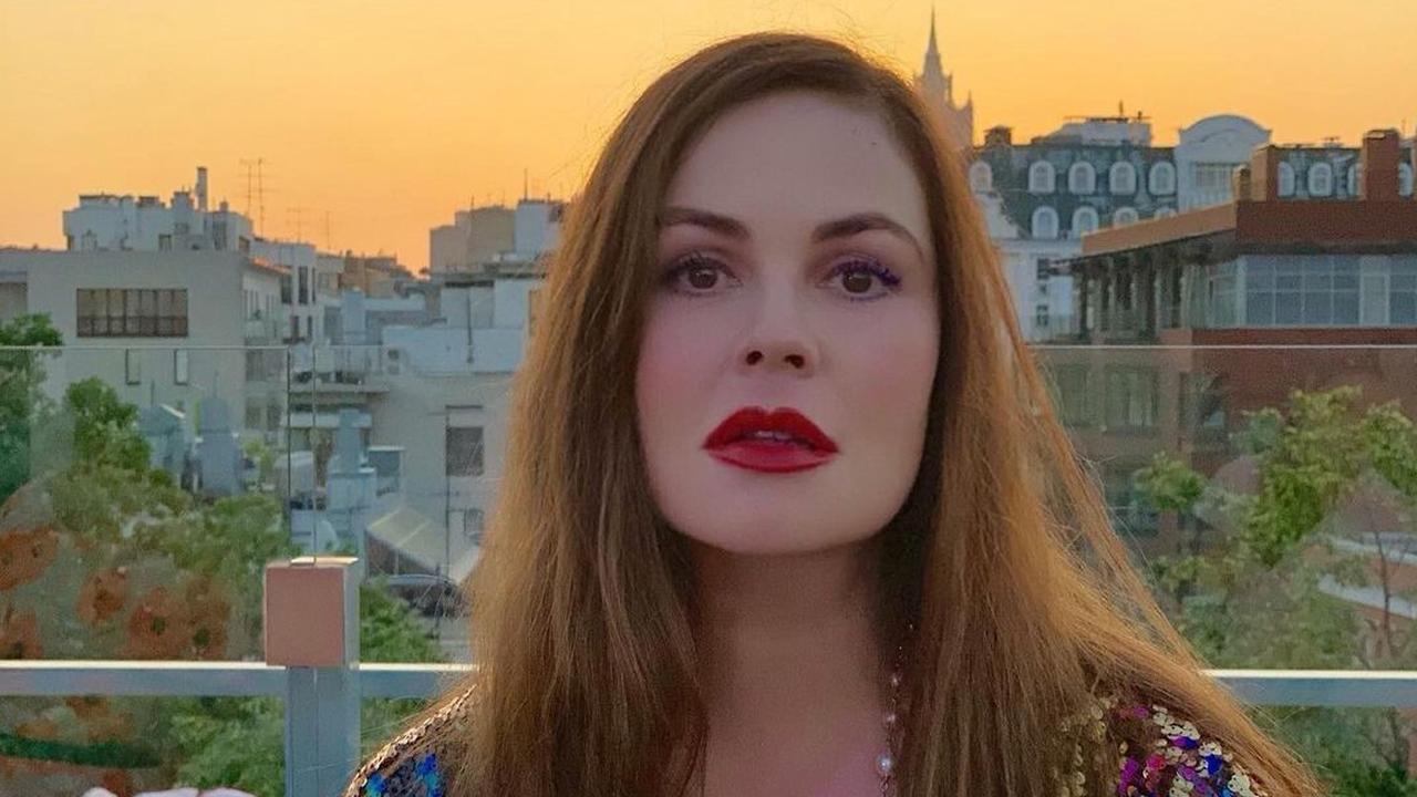 Екатерина Андреева губы