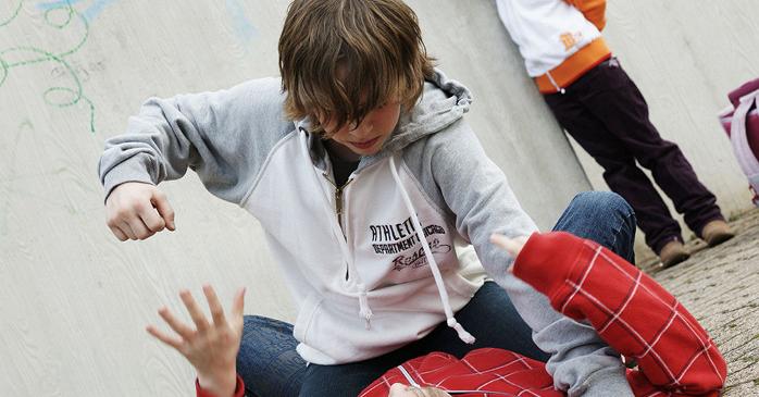 Драка в школе: что делать родителям жертвы и виновника - Летидор