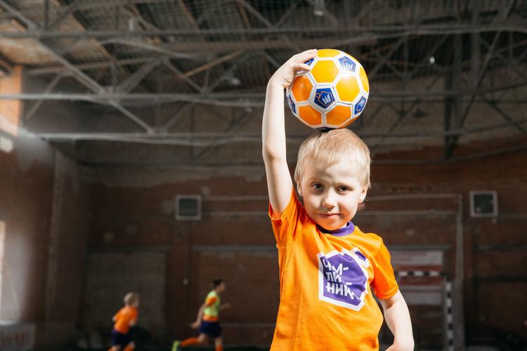 10 prichin ne razreshat rebenku igrat v