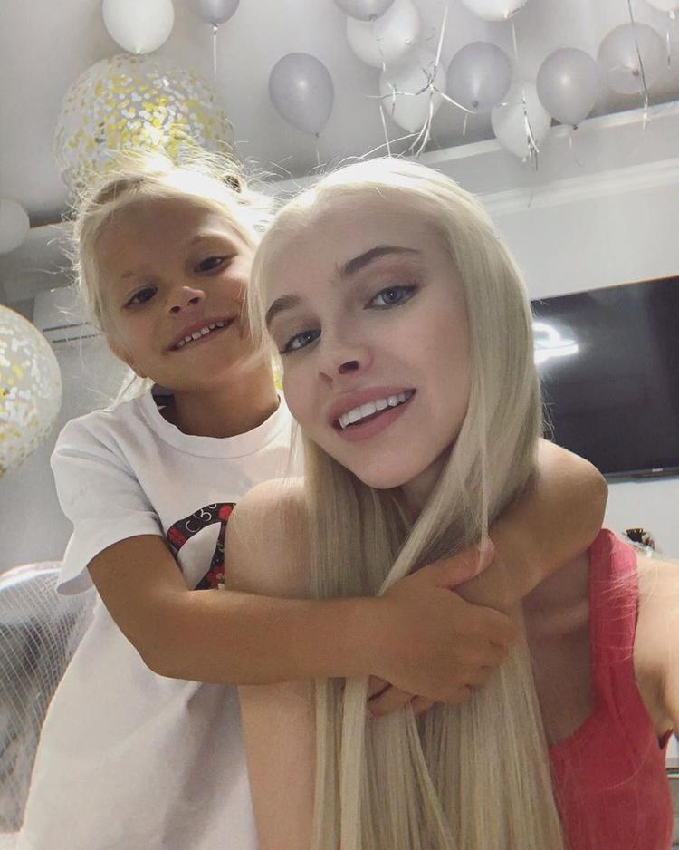 Poklonniki Obsuzhdayut Novuyu Prichesku 5 Letnej Docheri Timati Letidor