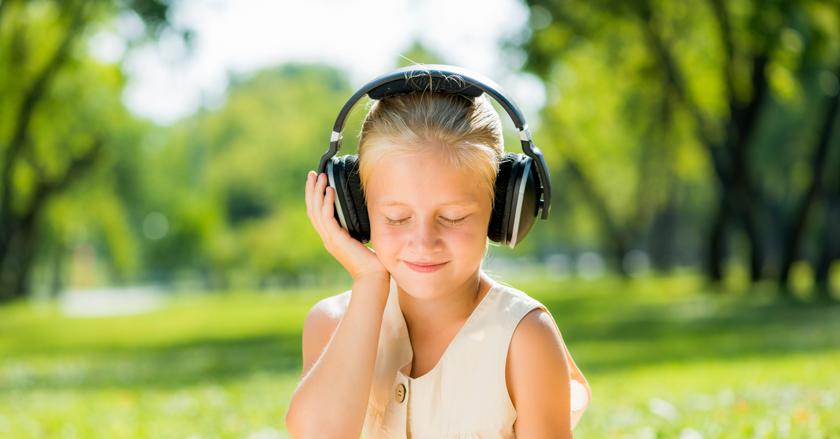 5 книг школьной программы, которые интереснее слушать, чем